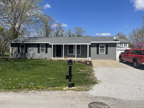 514 E Broadway St, Tolono, IL 61880 photo 1