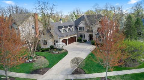 2102 Stonebridge Ct, Wheaton, IL 60189 photo 1