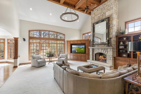 2102 Stonebridge Ct, Wheaton, IL 60189 photo 28