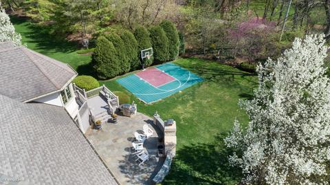 2102 Stonebridge Ct, Wheaton, IL 60189 photo 3