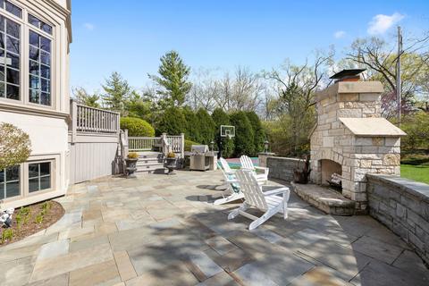 2102 Stonebridge Ct, Wheaton, IL 60189 photo 11