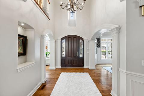 2102 Stonebridge Ct, Wheaton, IL 60189 photo 18