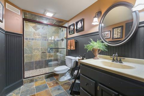 2102 Stonebridge Ct, Wheaton, IL 60189 photo 45