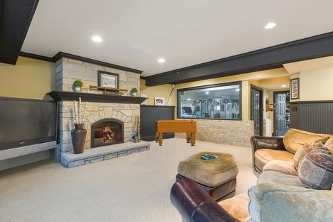 2102 Stonebridge Ct, Wheaton, IL 60189 photo 37