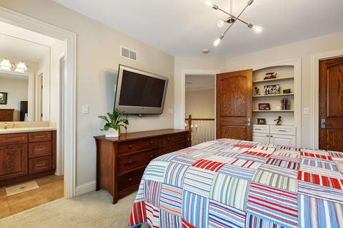 2102 Stonebridge Ct, Wheaton, IL 60189 photo 62