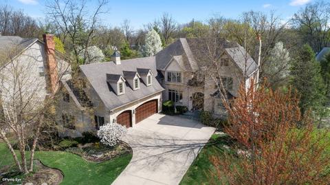2102 Stonebridge Ct, Wheaton, IL 60189 photo 10