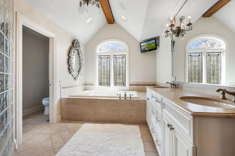 2102 Stonebridge Ct, Wheaton, IL 60189 photo 53