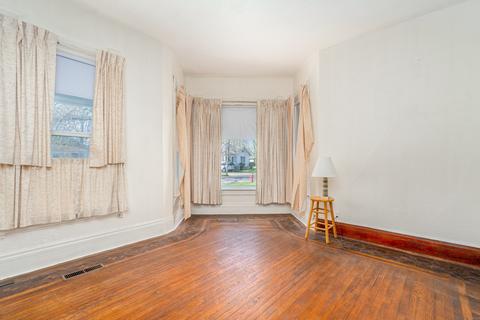 610 E Jefferson St, Morris, IL 60450 photo 4