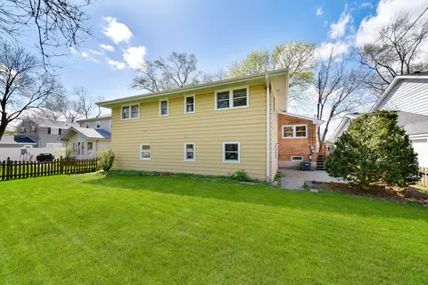 911 Eddy Ct, Wheaton, IL 60187 photo 20