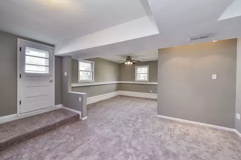 911 Eddy Ct, Wheaton, IL 60187 photo 15