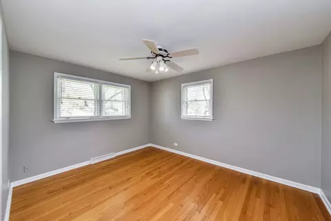 911 Eddy Ct, Wheaton, IL 60187 photo 13