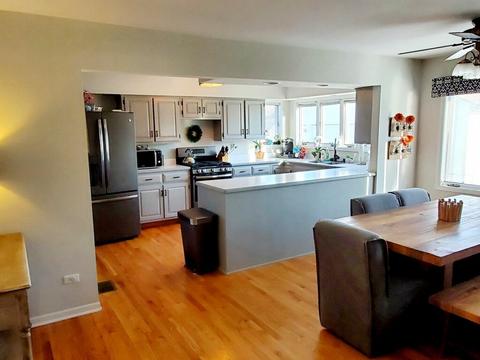 208 E Haven Ave, New Lenox, IL 60451 photo 6
