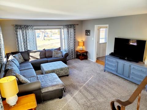 208 E Haven Ave, New Lenox, IL 60451 photo 3