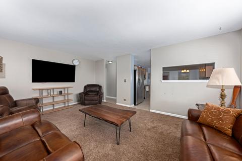904 Christopher St, Plano, IL 60545 photo 17