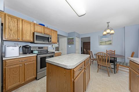 904 Christopher St, Plano, IL 60545 photo 13