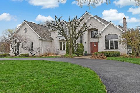 8425 Omaha Dr, Burr Ridge, IL 60527 photo 2