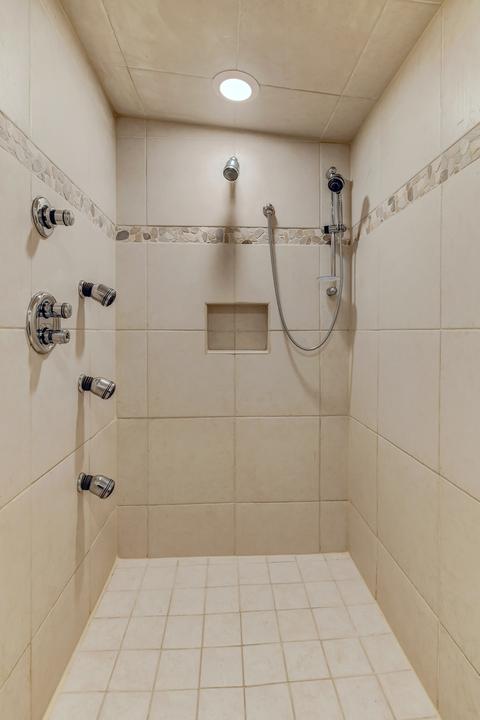 8425 Omaha Dr, Burr Ridge, IL 60527 photo 28