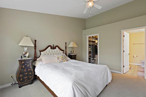 4589 Jade Ln, Hoffman Estates, IL 60192 photo 14