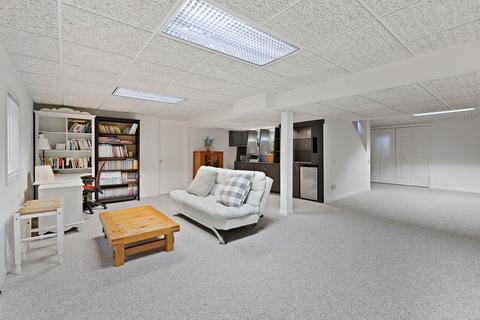 4589 Jade Ln, Hoffman Estates, IL 60192 photo 22