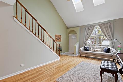 4589 Jade Ln, Hoffman Estates, IL 60192 photo 4