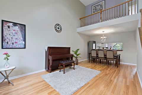 4589 Jade Ln, Hoffman Estates, IL 60192 photo 5