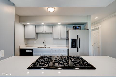 1902 Doncaster Ct, Wheaton, IL 60189 photo 13