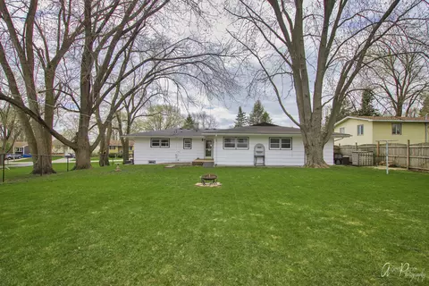 1502 May Ave, Johnsburg, IL 60051 photo 27