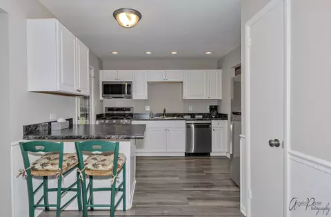 1502 May Ave, Johnsburg, IL 60051 photo 10