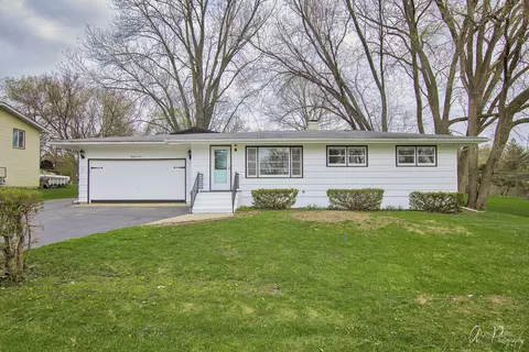 1502 May Ave, Johnsburg, IL 60051 photo 1