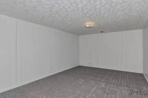 1502 May Ave, Johnsburg, IL 60051 photo 19