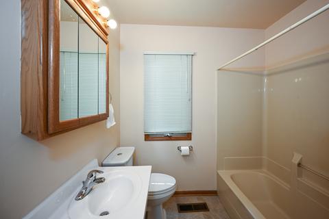 1209 S Chase St, Wheaton, IL 60189 photo 15
