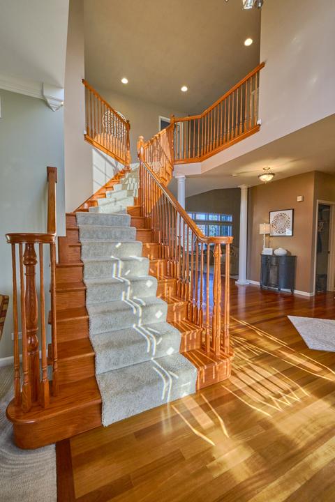 12857 Barrow Ln, Plainfield, IL 60585 photo 4