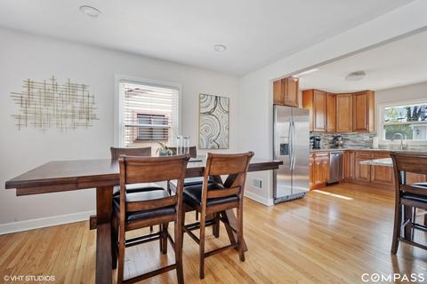 1035 Alfini Dr, Des Plaines, IL 60016 photo 4