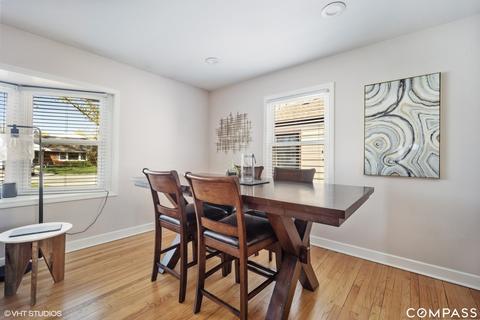 1035 Alfini Dr, Des Plaines, IL 60016 photo 5