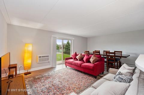 576 Fairway View Dr #2F, Wheeling, IL 60090 photo 3