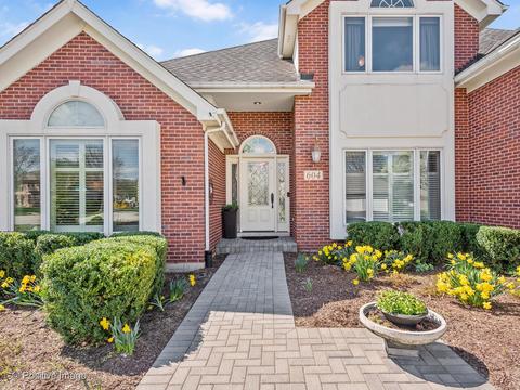 604 Rock Spring Rd, Naperville, IL 60565 photo 3