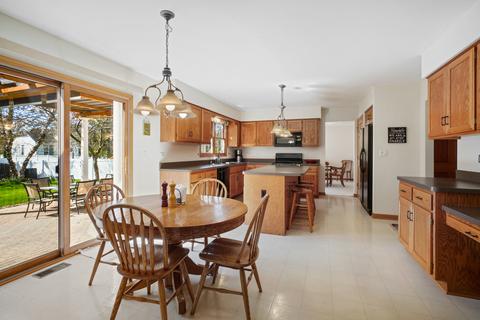 4996 Doral Ct, Plainfield, IL 60586 photo 9