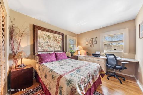 309 Bennett Ln, Des Plaines, IL 60016 photo 10