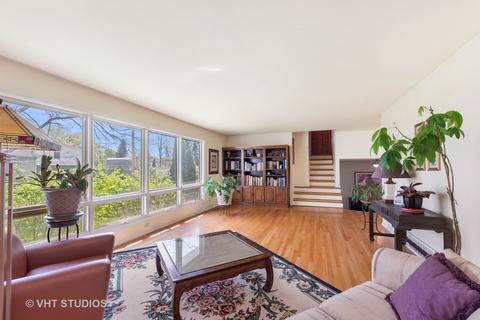 309 Bennett Ln, Des Plaines, IL 60016 photo 4