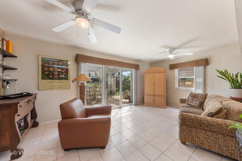 309 Bennett Ln, Des Plaines, IL 60016 photo 7