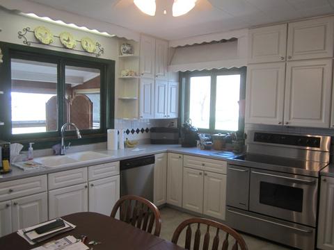 310 N 4th St, Sheldon, IL 60966 photo 6