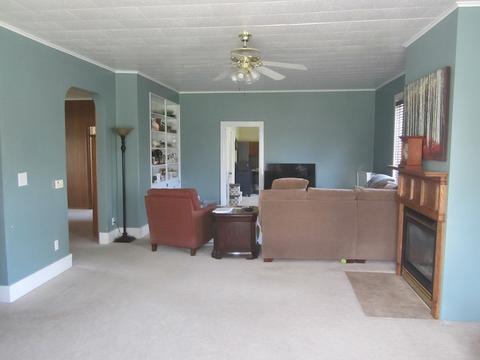 310 N 4th St, Sheldon, IL 60966 photo 8