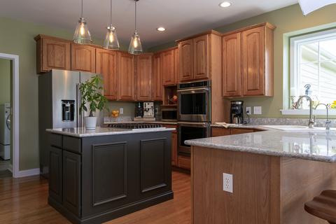 2003 Black Oak Dr, Mchenry, IL 60050 photo 3