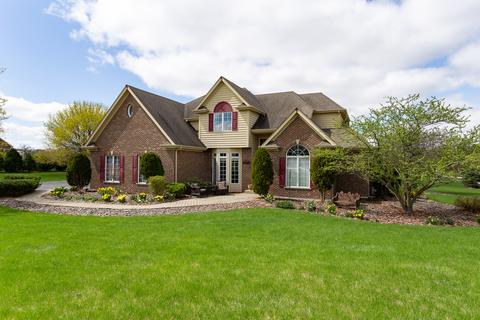 2003 Black Oak Dr, Mchenry, IL 60050 photo 2