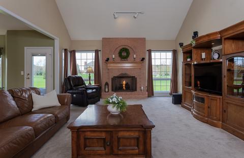 2003 Black Oak Dr, Mchenry, IL 60050 photo 8
