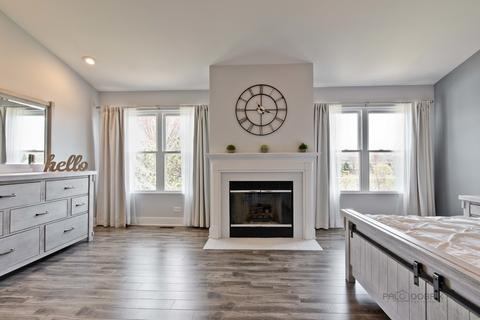 1007 Bentley Ln, Bartlett, IL 60103 photo 14