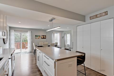 1007 Bentley Ln, Bartlett, IL 60103 photo 10