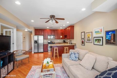 4830 N Hoyne Ave #3, Chicago, IL 60625 photo 4
