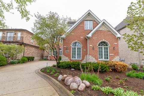 274 E South St, Elmhurst, IL 60126 photo 3