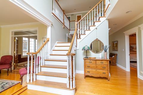 274 E South St, Elmhurst, IL 60126 photo 5